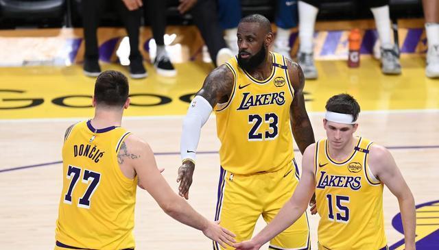 装备产自中 装备产自中