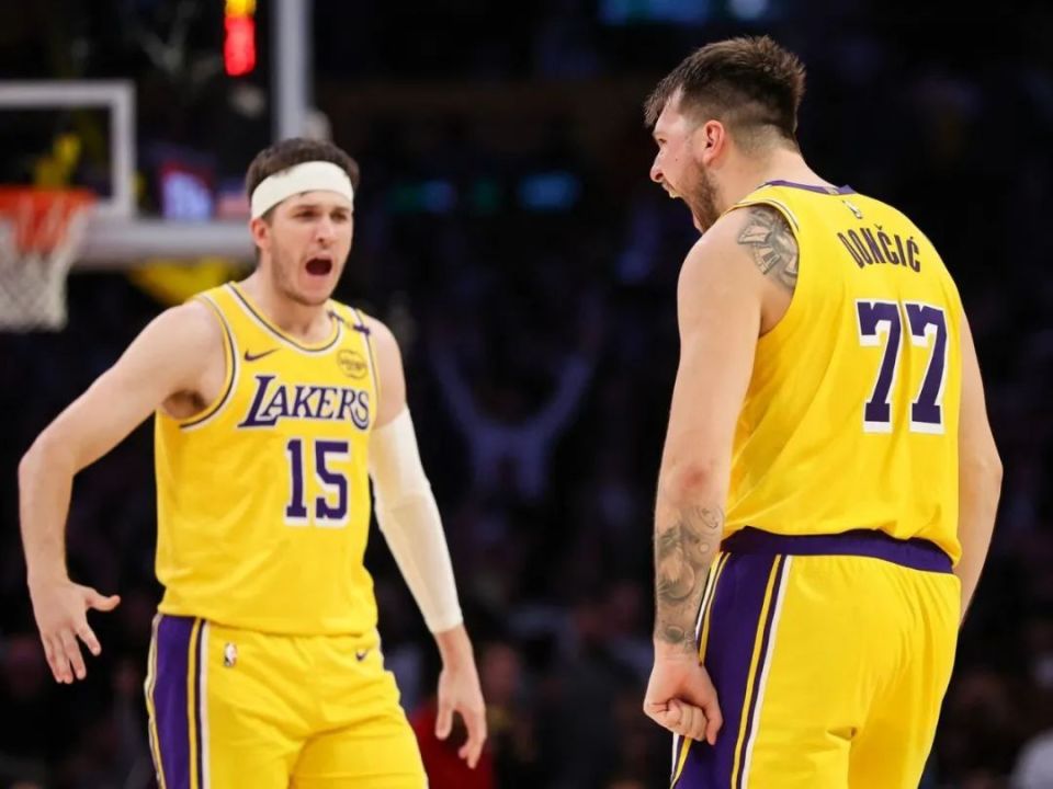 篮板, 能签下, 签下两年底 篮板, 能签下, 签下两年底