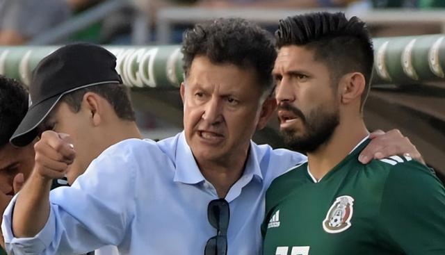 比亚顶级联, 西哥队闯入