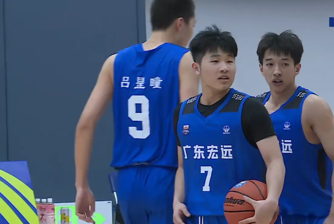 分惨败, 助攻, 赛四分之一