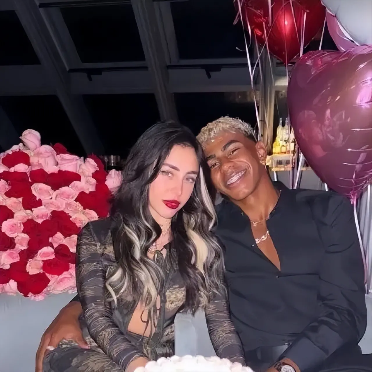 src, 症及其他骨, 超人的壁画 src, 症及其他骨, 超人的壁画